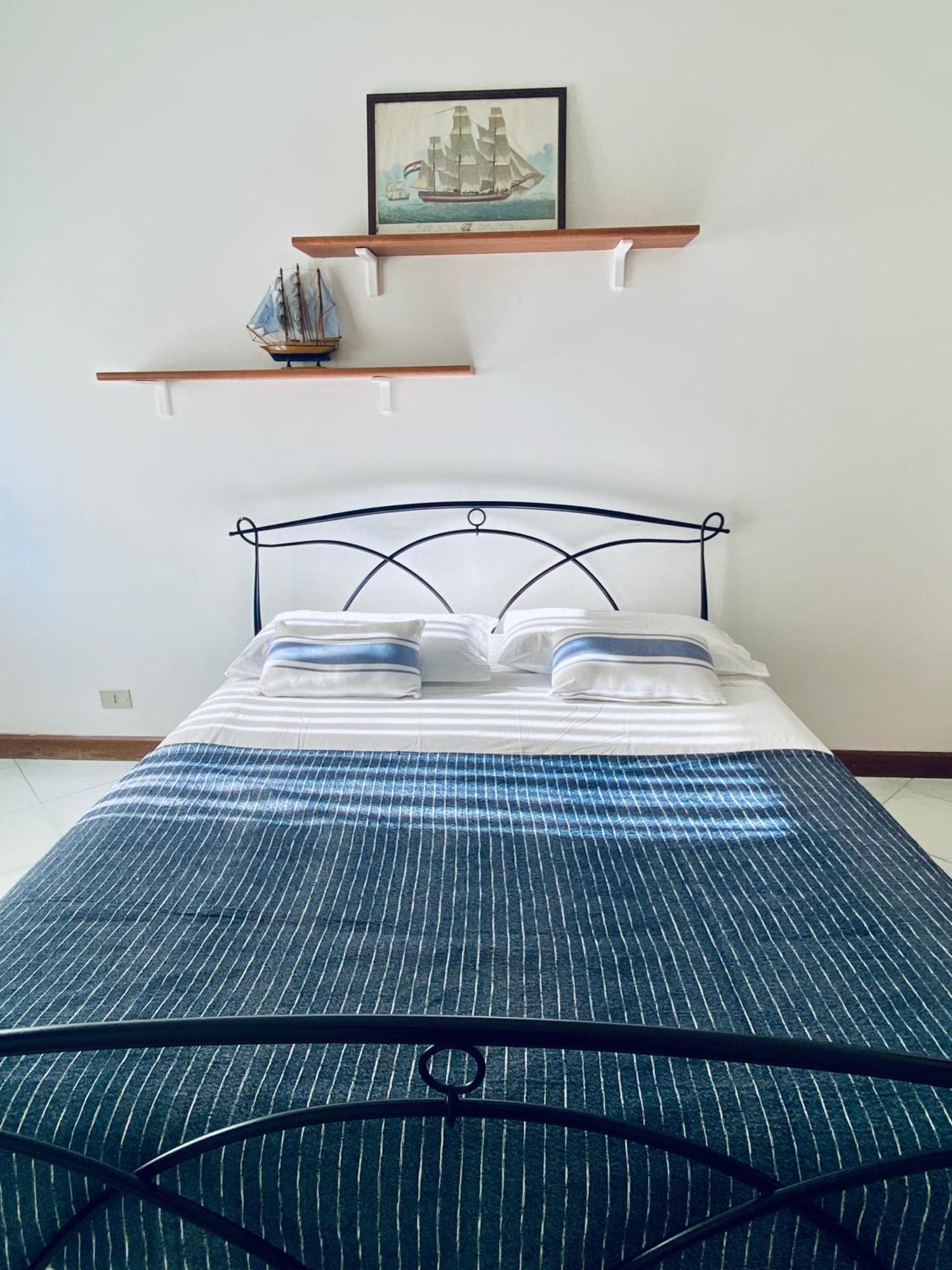 Acqua Chiara Apartment Cagliari Ngoại thất bức ảnh